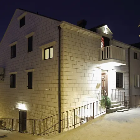 Apartment Magda *