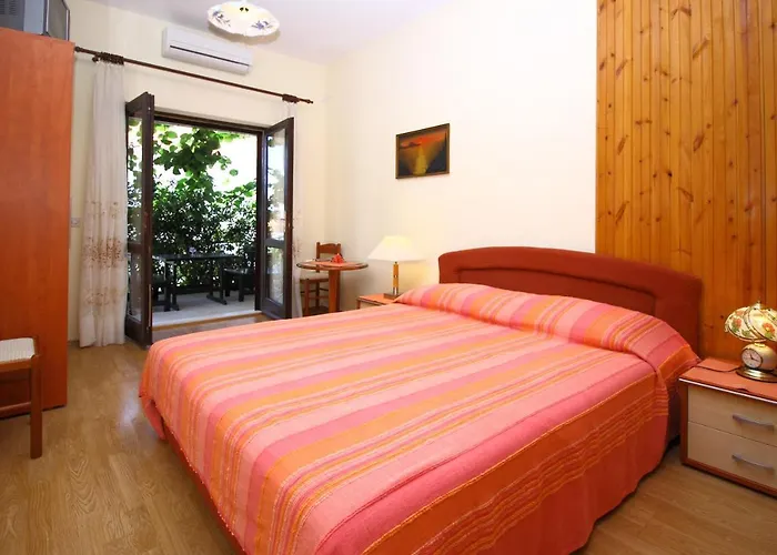 Magda דירה קאבטאט